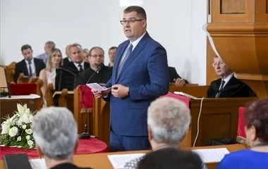 Felújították a református imaházat Tisztabereken